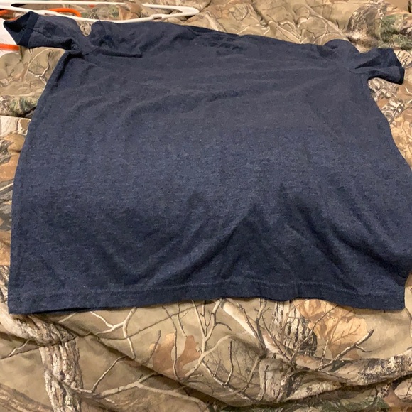 shirts - Picture 1 of 1